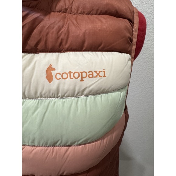 Cotopaxi Fuego Down Vest Women's Red Cream Green Pink Puffer Insulated Size WS - Picture 3 of 9